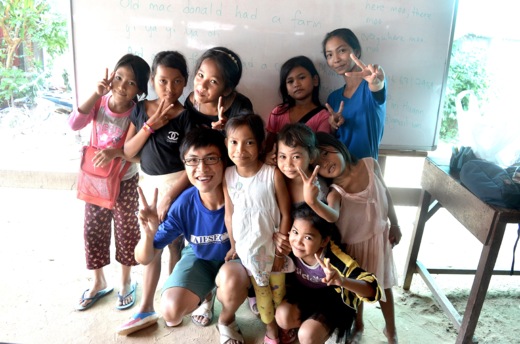 volunteer in cambodia
